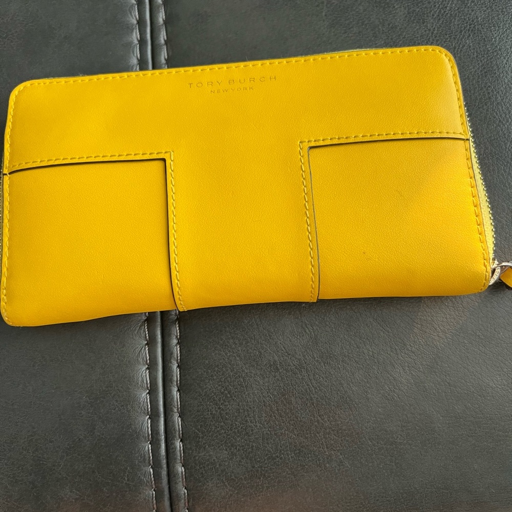 Tory Burch Block-T Continental Wallet - image 1